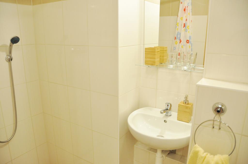 ברטיסלאבה Traditional Slovak Apartment מראה חיצוני תמונה