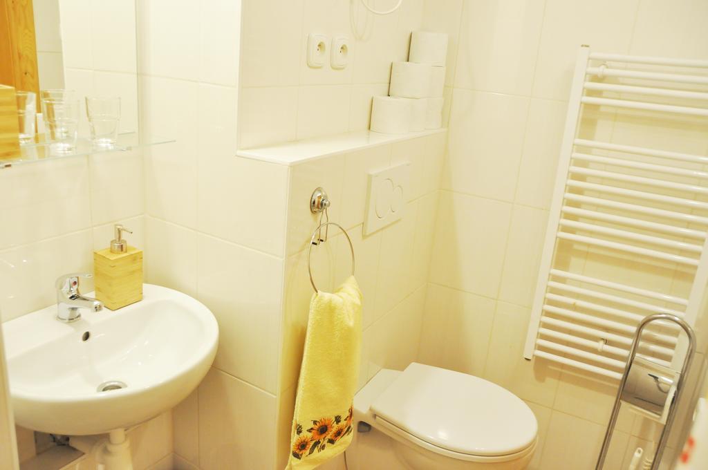 ברטיסלאבה Traditional Slovak Apartment מראה חיצוני תמונה